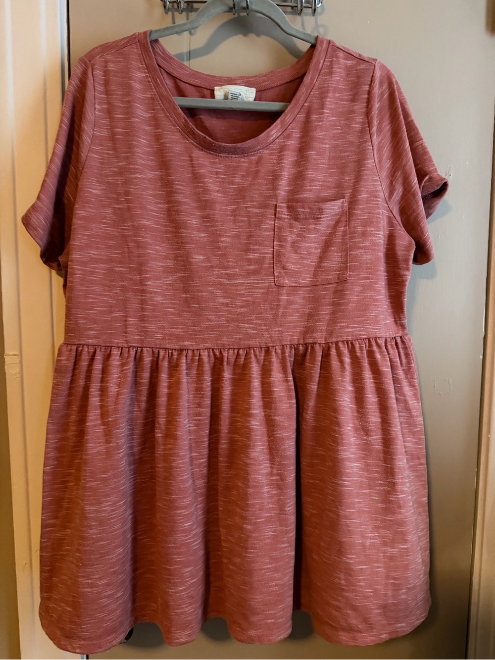 Forever 21 Plus Dusty Rose Short Sleeve Pocket Peplum Shirt